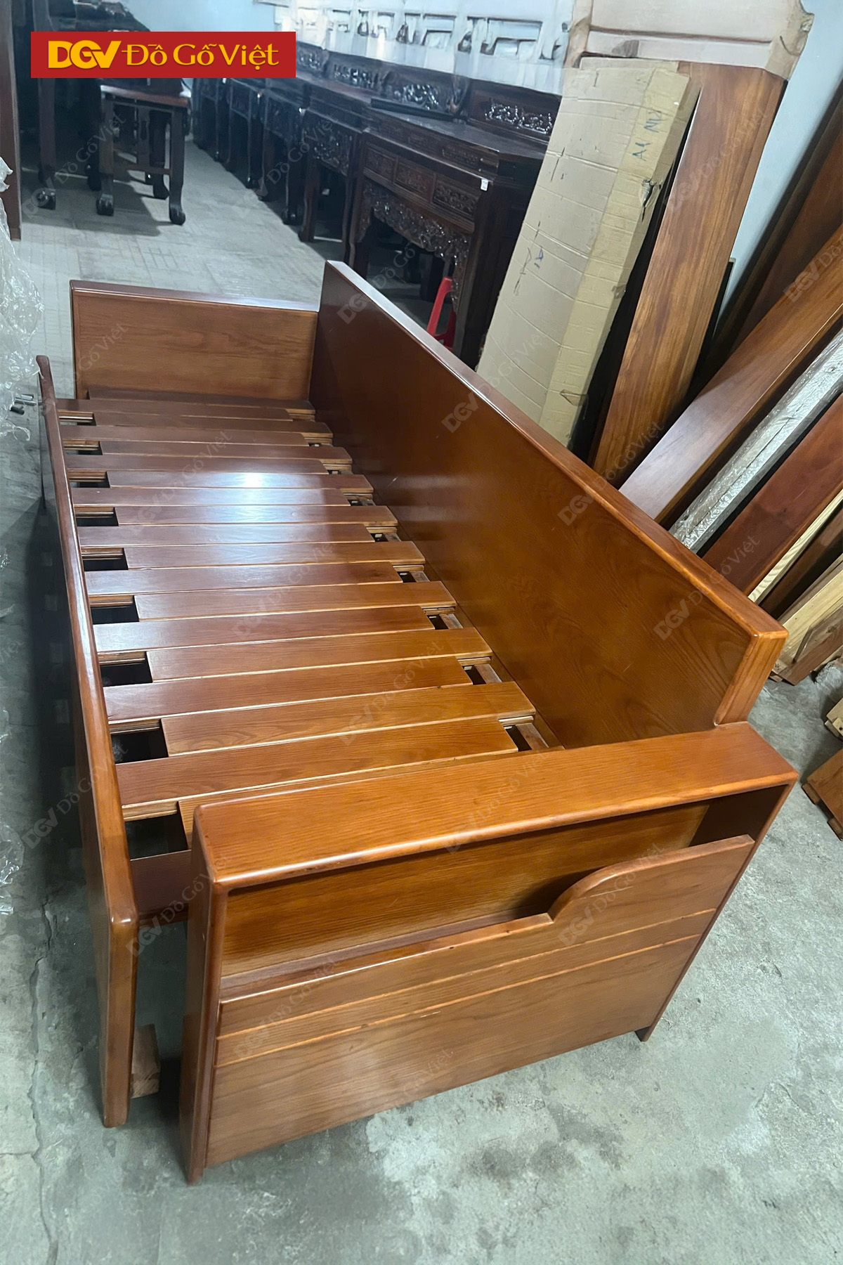 Mẫu Ghế Giường Gỗ Veneer Sồi Cơ Chế Kéo Trượt Mở Rộng